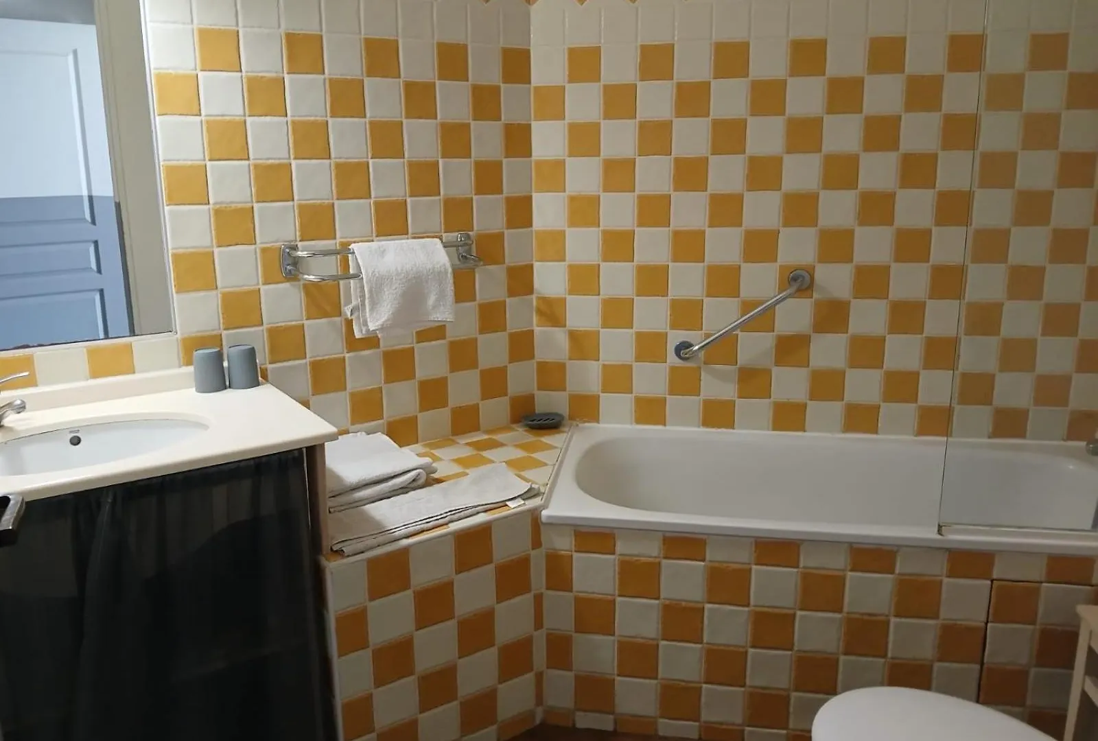 Appartement Grimaud Bord De Mer アパート